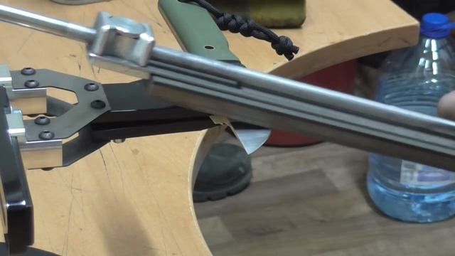 Как при заточке не завалить кончик (острие) ножа?!!! Заходи покажу...
