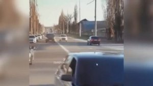 Дураки и дороги 2022 _Царь дорог_ Их трудно понять _ Авто моменты #34.mp4