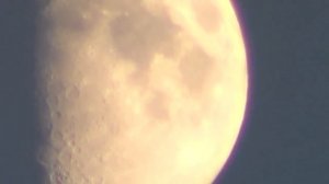 Луна - съёмка на видеокамеру Samsung HMX-F90 с многократным зумом (оптический + цифровой)