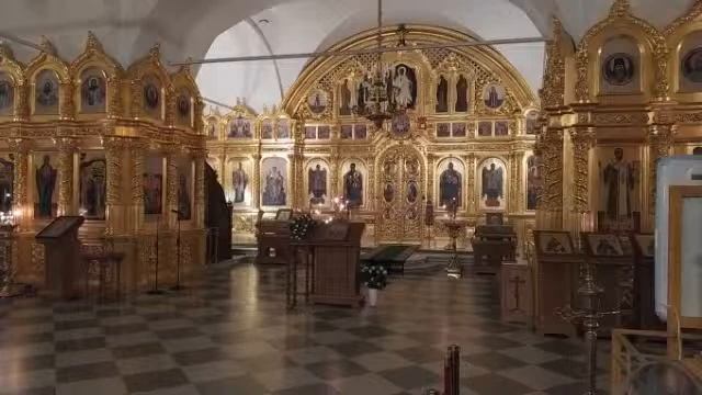 Неделя 17-я по Пятидесятнице, по Воздвижении. Отдание праздника Воздвижения Животворящего Креста смотреть онлайн