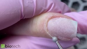 В ТЕХНИКЕ "БОРТИКИ" ПОДНЯТИЕ СКРУЧИВАЮЩИХСЯ УГЛОВ. РАБОТА ЖЕСТКИМ ГЕЛЕМ CONFITURE ВЫСОКОЙ ВЯЗКОСТИ