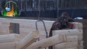 Дома из бруса собираем стены из профилированного бруса