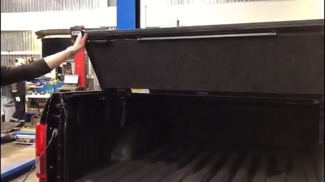 Новые складные крышки UnderCover ULTRAFLEX смотреть онлайн