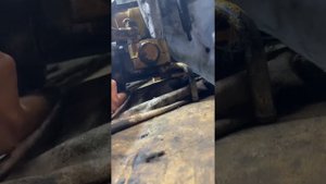 Снятие топливной аппаратуры KOMATSU  PC75uu