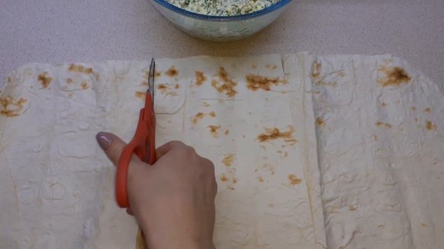 Плацинди з лаваша з творогом і укропом. Placinta for lavash pies with cottage cheese and dill. смотреть онлайн