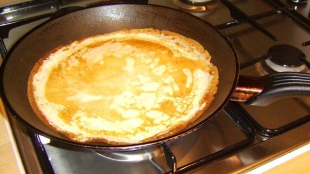 Блинный пирог с печенью