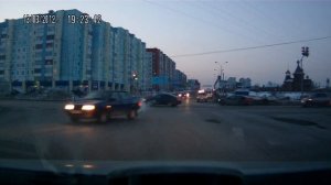 Вот так ездят некоторые представители двуногих