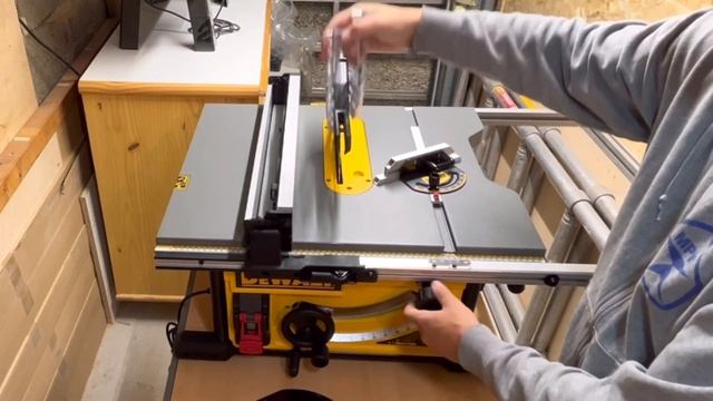 Dewalt Tischkreissäge DWE7492