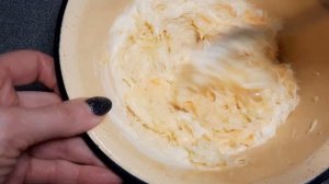 Свинина в духовке с грибами под сырным соусом