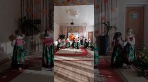 Коллектив Забавушка  Песня Приходи, красавица Осень
