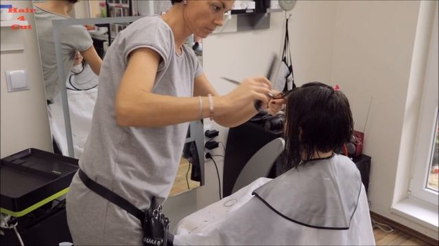 2017-40 Lucie preview - long hair cut to bob смотреть онлайн