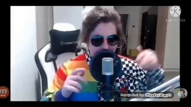 КОМПОТ ПОЁТ ПЕСНЮ (ФИКСАЙ ДВОРЕЦ) смотреть онлайн