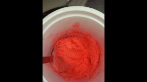 Как покрасить соль гуашью