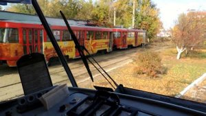 Рельсы, вагон, девушки. Как отправляют в рейс скоростные трамваи Волгограда