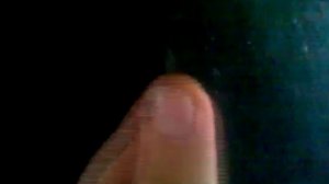 Фокус. Как сделать дым из пальцев.