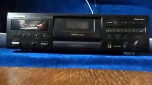 Кассетная дека Pioneer CT S550S