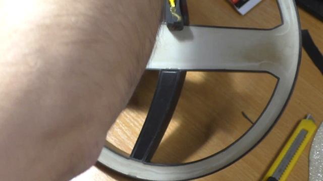 Замена аккумулятора в катушке XP Deus смотреть онлайн