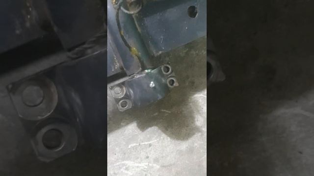 Балка рулевая погрузчика KOMATSU. ФИНАЛ! смотреть онлайн