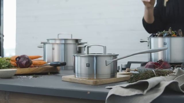 С кухонной посудой ZWILLING® Vitality вы можете готовить самые разнообразные блюда.