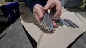 Подкладки под резцы