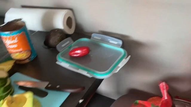 Дальнобойщик в Штатах имеет все условия комфорта. смотреть онлайн