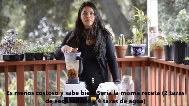 How to make Probiotic Almond Milk смотреть онлайн