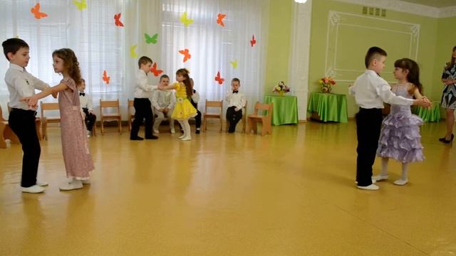 Нежный вальс Утренник 8 Марта в детском саду смотреть онлайн