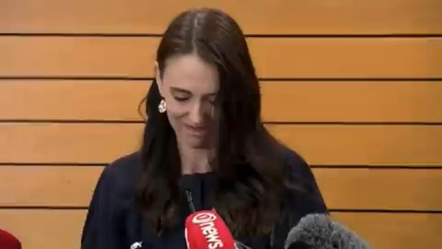 Премьер-министр Новой Зеландии со слезами на глазах объявила об уходе