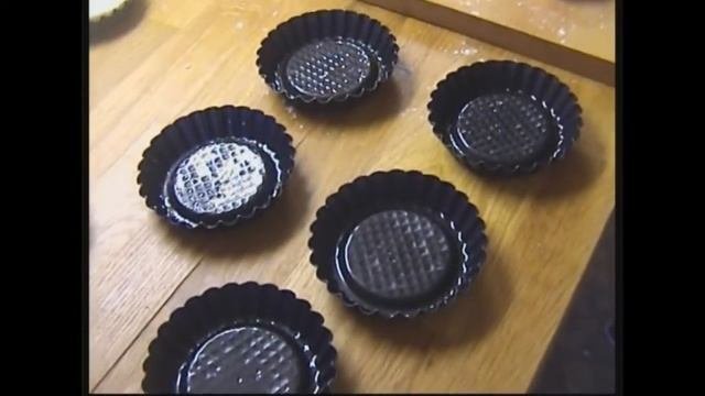 Корзиночки с брусникой.