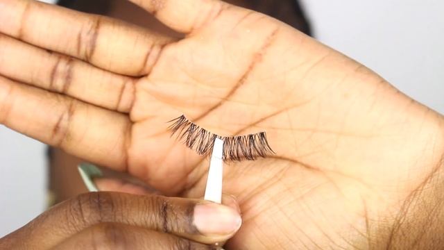 TRY THIS ! SIMPLE WAY TO APPLY EYELINER AND STRIP LASHES | NO GLUE NEEDED | NYX JUMBO LASH SYSTEM смотреть онлайн