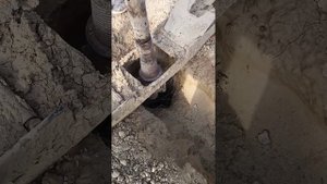 БУРЕНИЕ СКВАЖИН В ДВЕ КОЛОННЫ, ОТСЕЧЕНИЕ ПОВЕРХНОСТНЫХ ВОД .