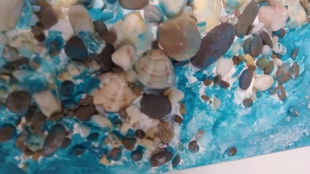 Фитокартины: Бирюзовое море. Купить яркую картину с морскими камешками и ракушками на холсте