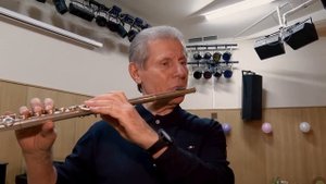 Рассказываем о музыкальном инструменте аристократов - флейте