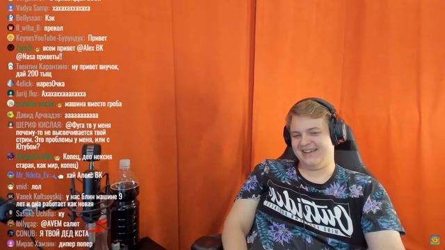 ДЕД ПЯТЁРКИ СОШЕЛ С УМА И ПРОСИТ 200К У ПЯТЕРКИ НА МАШИНУ / СМЕШНЫЕ ИСТОРИИ ИЗ ЖИЗНИ / НАРЕЗКА СТРИ смотреть онлайн