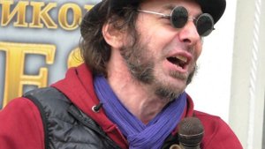 Роман Езык (Фрикинг Аут) - Весёлый ветер @ Арбат 09.07.2017