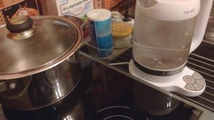 Электрочайник против индукционной плиты