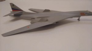 Модель самолёта Ту-160 "Белый лебедь".