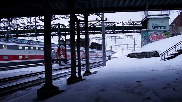 ЧС2к с двухэтажным поездом №50 Москва - Самара смотреть онлайн