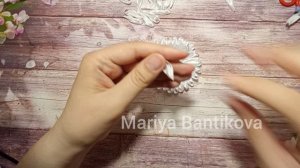 Бант ромашка из уской атласной ленты 1 см