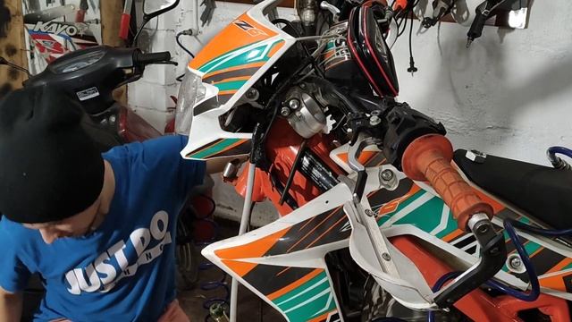 Замена масла в вилке BSE z6 без регулировок. смотреть онлайн