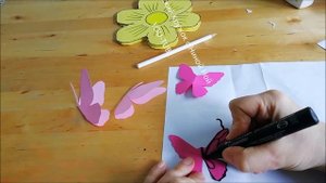 Открытка в форме цветка. Как сделать 3D-открытку с бабочками. Поделки к празднику