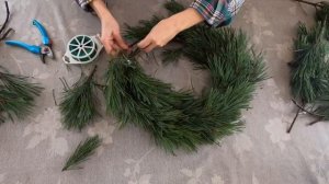 Новогодний венок из всего, что нашла в саду | Новогодний декор | Рождественский венок своими руками