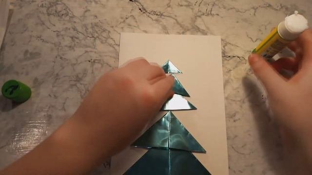 DIY Новогодняя открытка своими руками/творчество с детьми/открытка с ёлочкой