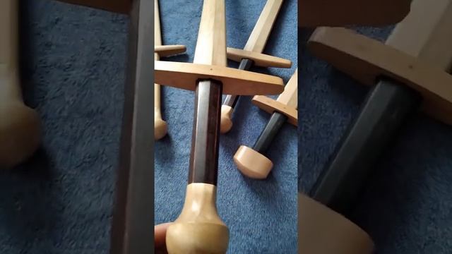 тренировочные мечи из дерева
