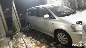 Тайота ипсум 2002