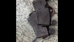 Замена задних тормозных колодок на Audi Q7