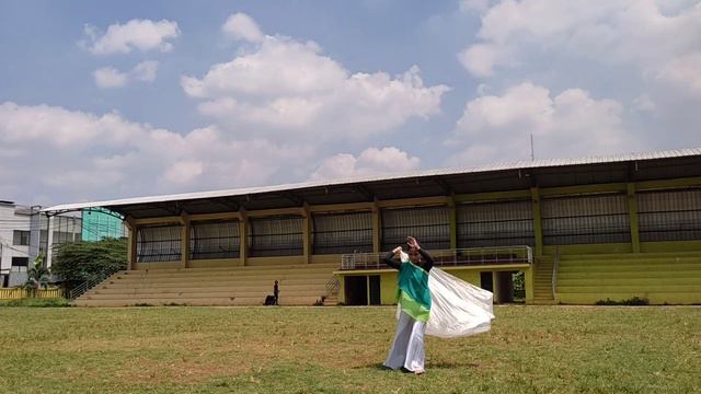 Prophetic Dancer/Gadol Elohai (How Great is Our God) by Joshua Aaron смотреть онлайн