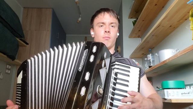 [Weltmeister accordion] Korean song — Footsteps 발걸음 | Песня КНДР " Шаги" на аккордеоне Вельтмайстер смотреть онлайн