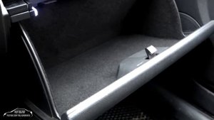 Профессиональная перетяжка бардачка и карманов дверей на Гранте.