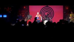 Константин Сёмин читает Маяковского "Стихи о советском паспорте"